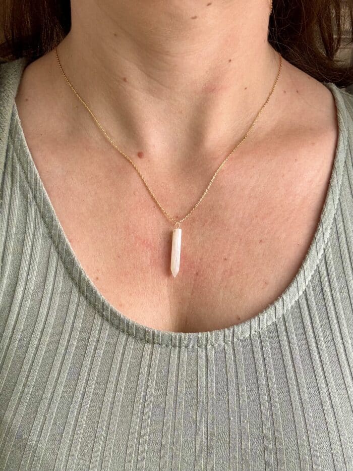 "Moon Clarity" Ceylon Mondstein Spitze mit Kette - Gleichgewicht – Bild 6
